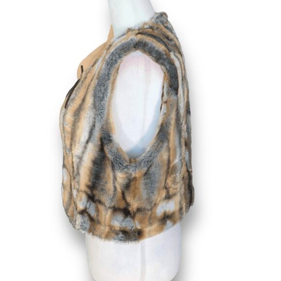 Vintage Y2K Alberto Makali Faux Fur Vest Tan Gray Cropped Tie Front Studded Boho - Picture 4 of 11